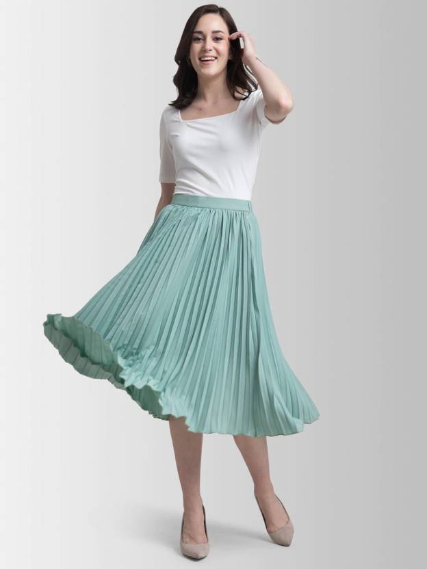 Women Solid Flared Light Green Skirt